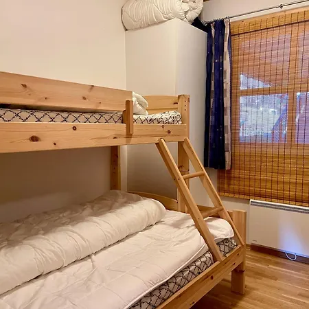 Spacious In Apartment